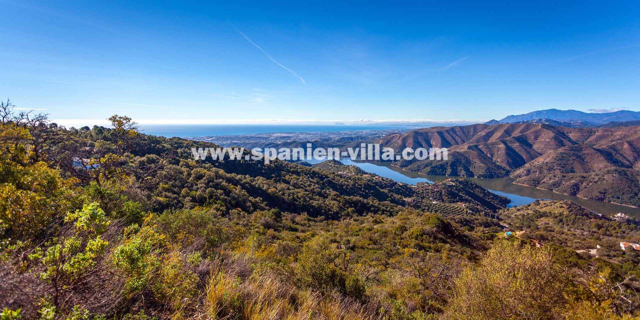 Bei MARBELLA - Exklusive NEUBAU-Reihen-Villen zwischen Bergen und Meer