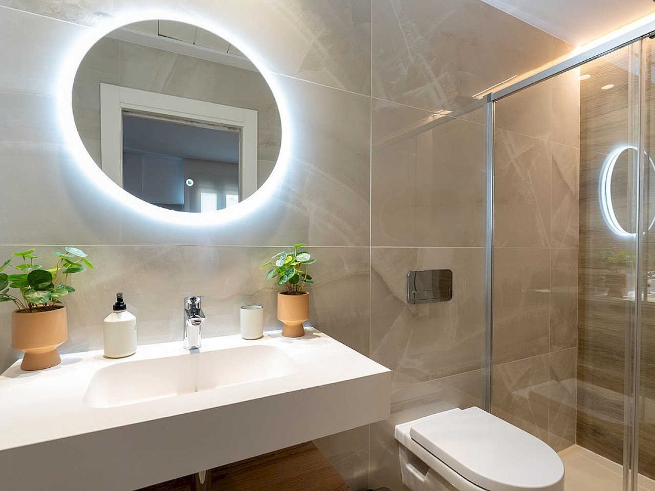 Exklusive Neubau-Wohnanlage - Chalets mit eigenem Garten und Stellplatz