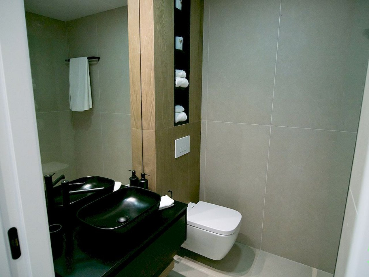 Neubau-Apartments am Alhama Nature Luxus-Resort, mit Sportanlagen