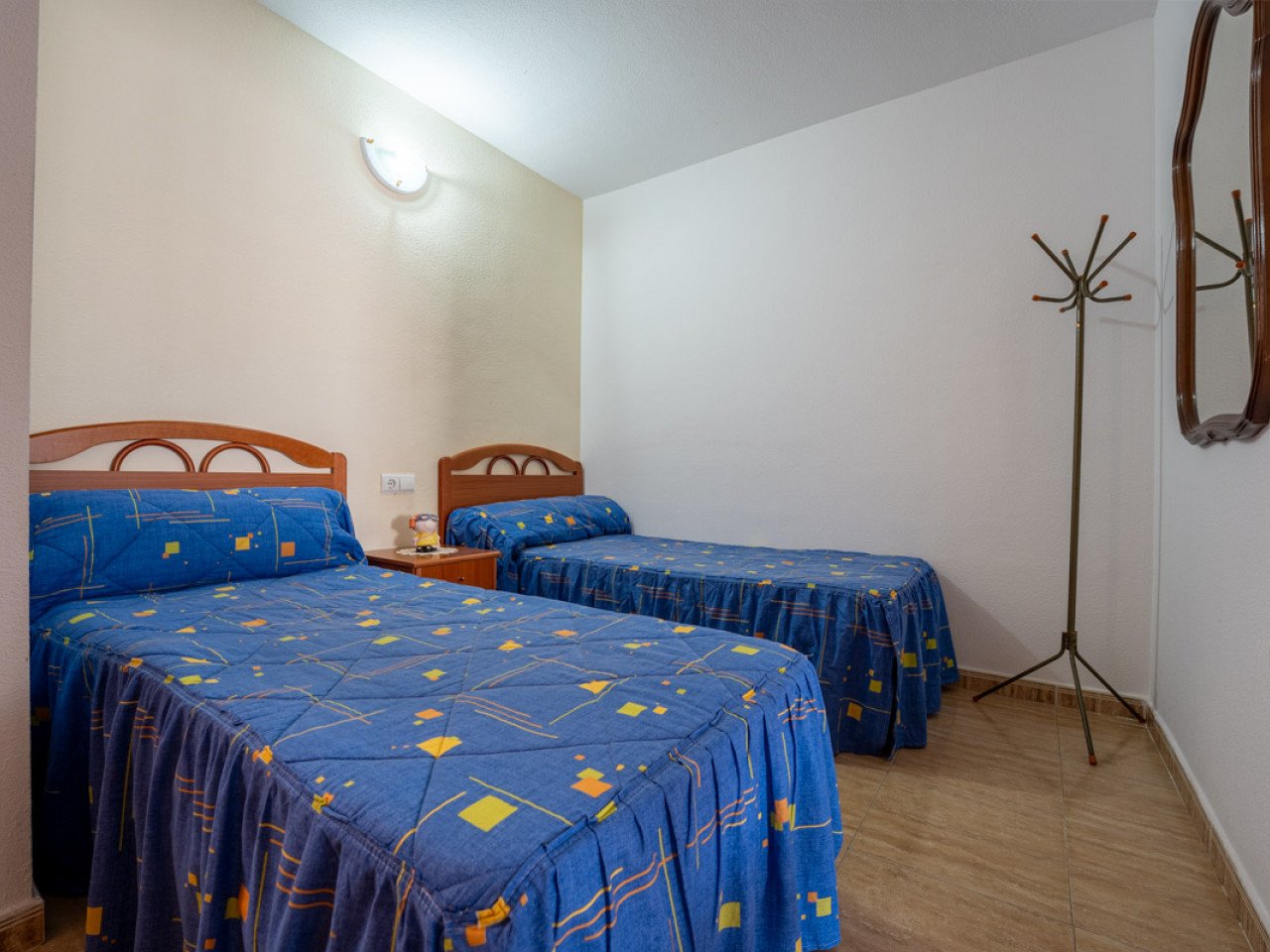 Preiswertes Apartment im Wiederverkauf - mit Schwimmbad