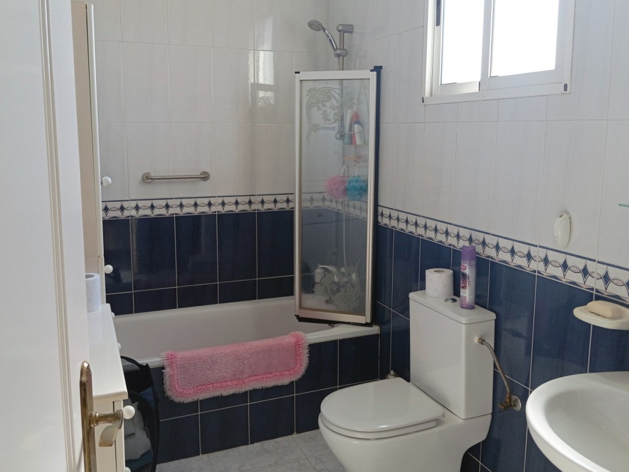 Reizvolle, mediterrane Villa in Monteazul - Komfort und Privatsphäre