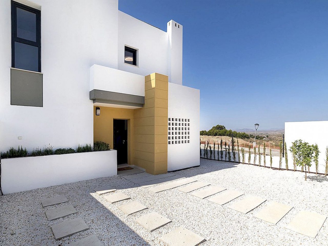 Fantastische Neubau-Doppelhaushälften auf großen Grundstücken