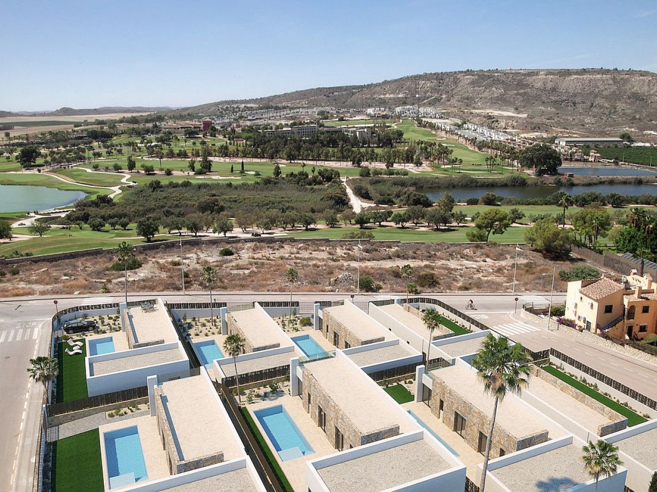Exklusive Anlage mit luxuriösen, modernen Neubau-Villen mit privaten Pools - La Finca