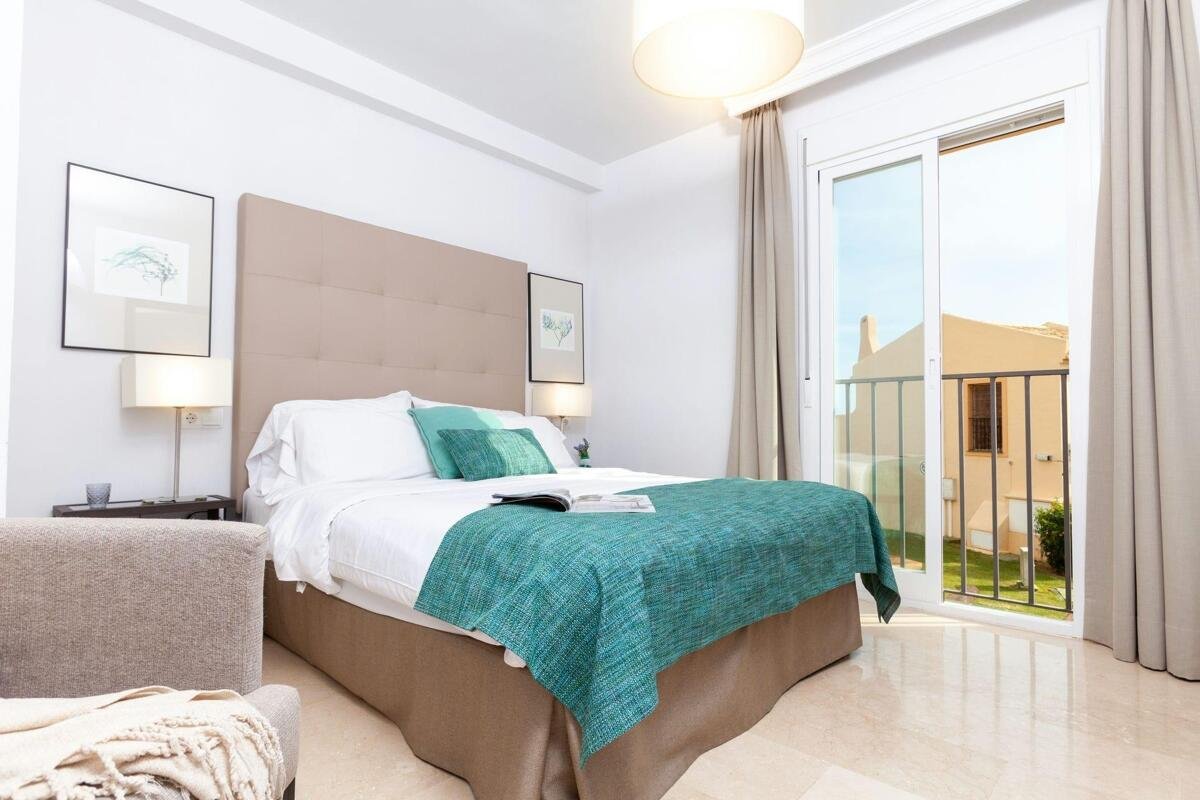 Neubau, 2 Schlafzimmer, 1 Badezimmer Stadthaus in Mijas