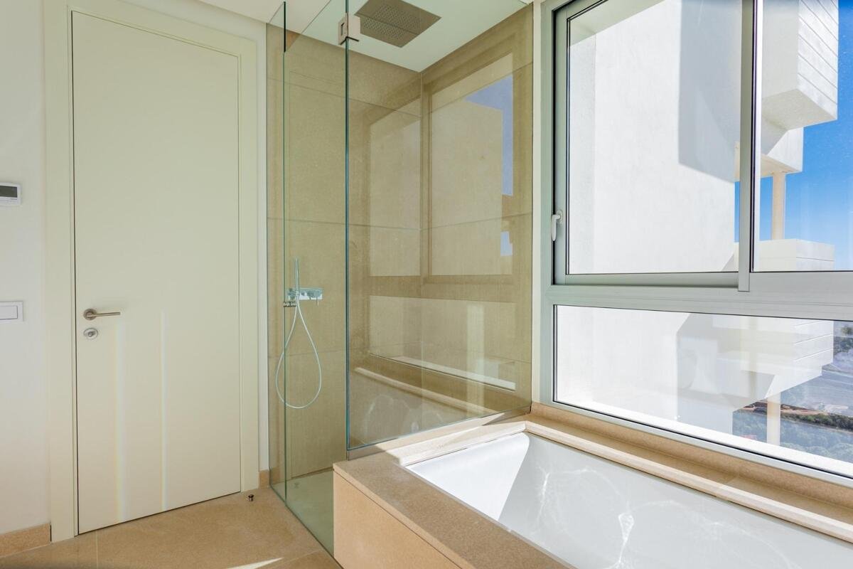 Neues Gebäude, 3 Schlafzimmer, 2 Badezimmer Apartment in Benahavís