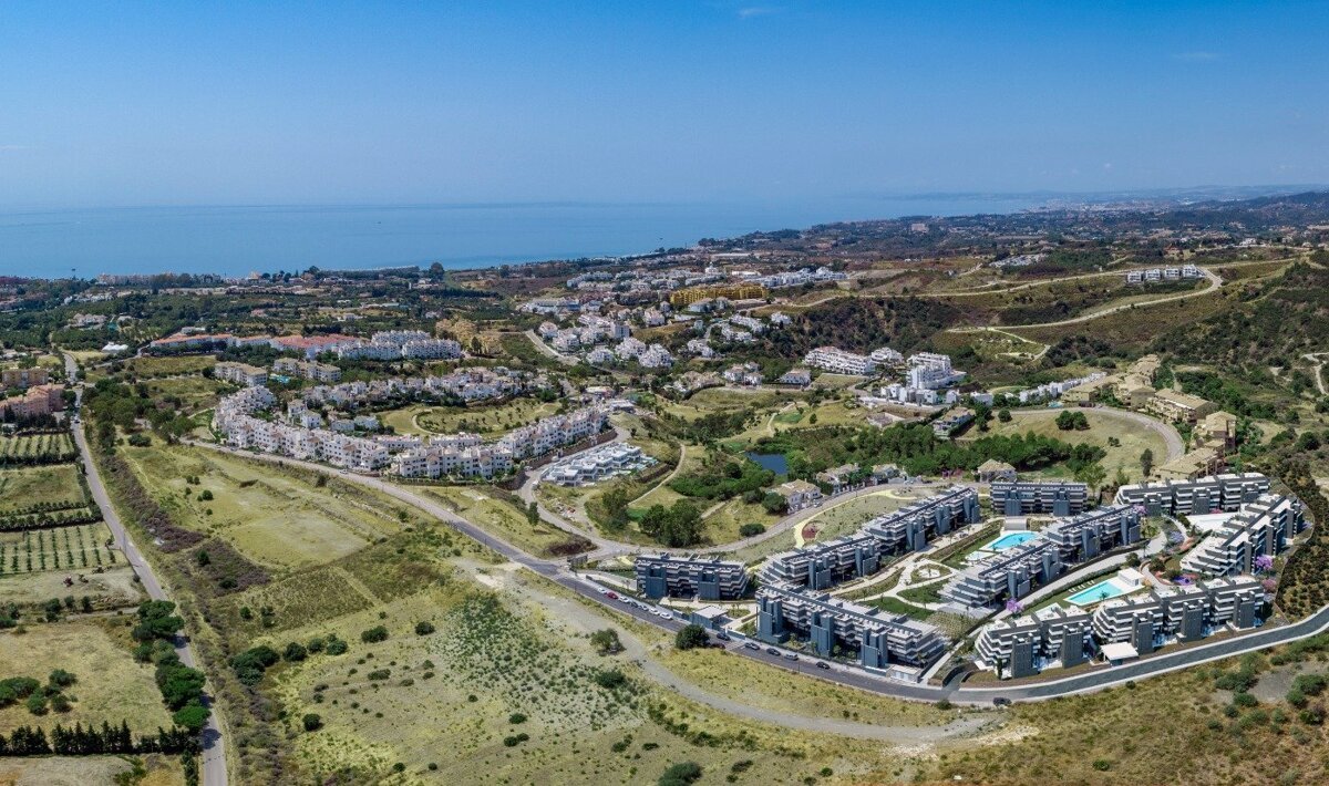Neubau, 3-Zimmer, 2-Bad-Wohnung in Estepona