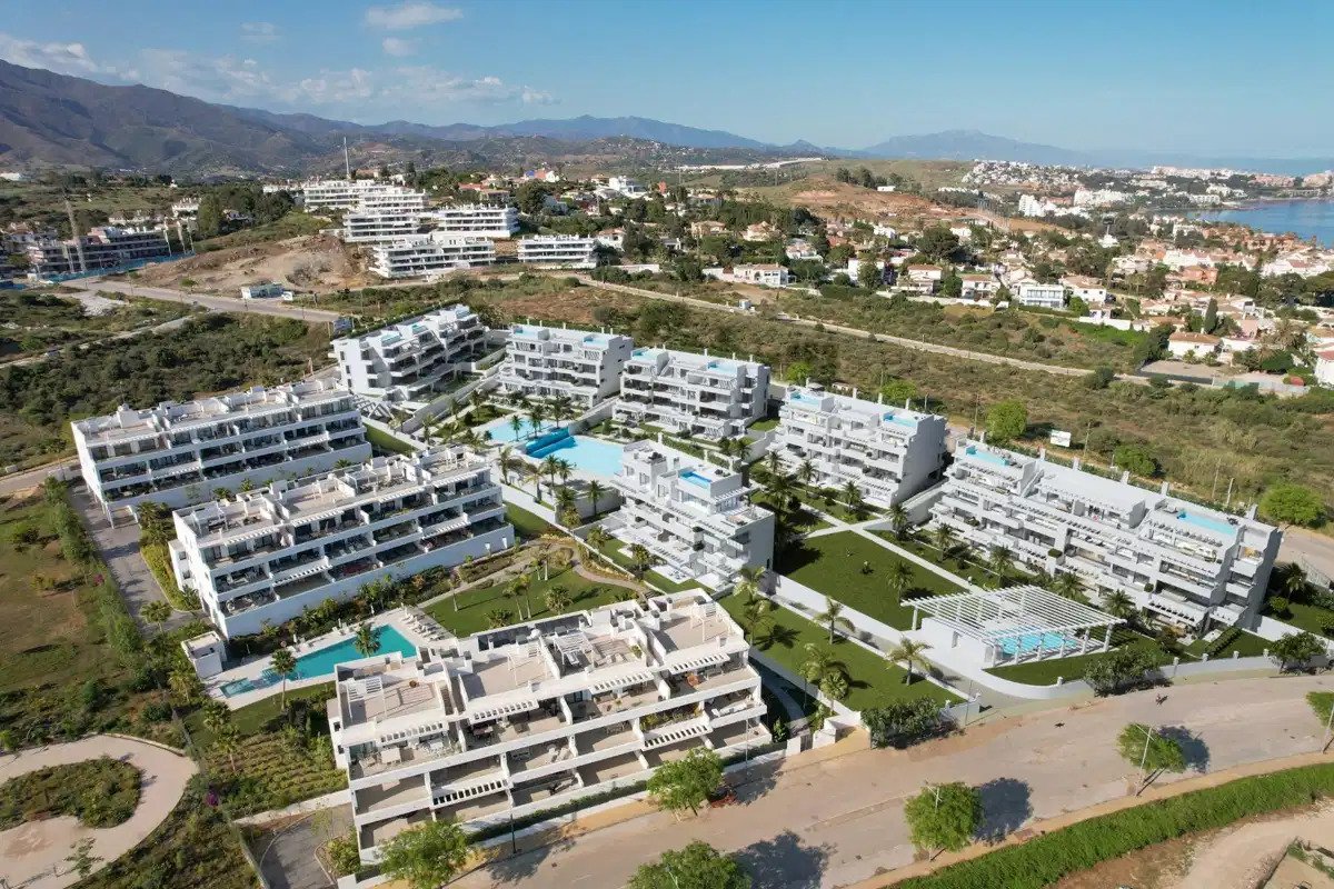 3-Zimmer, 2-Bad Penthouse mit Meer- und Bergblick in Estepona