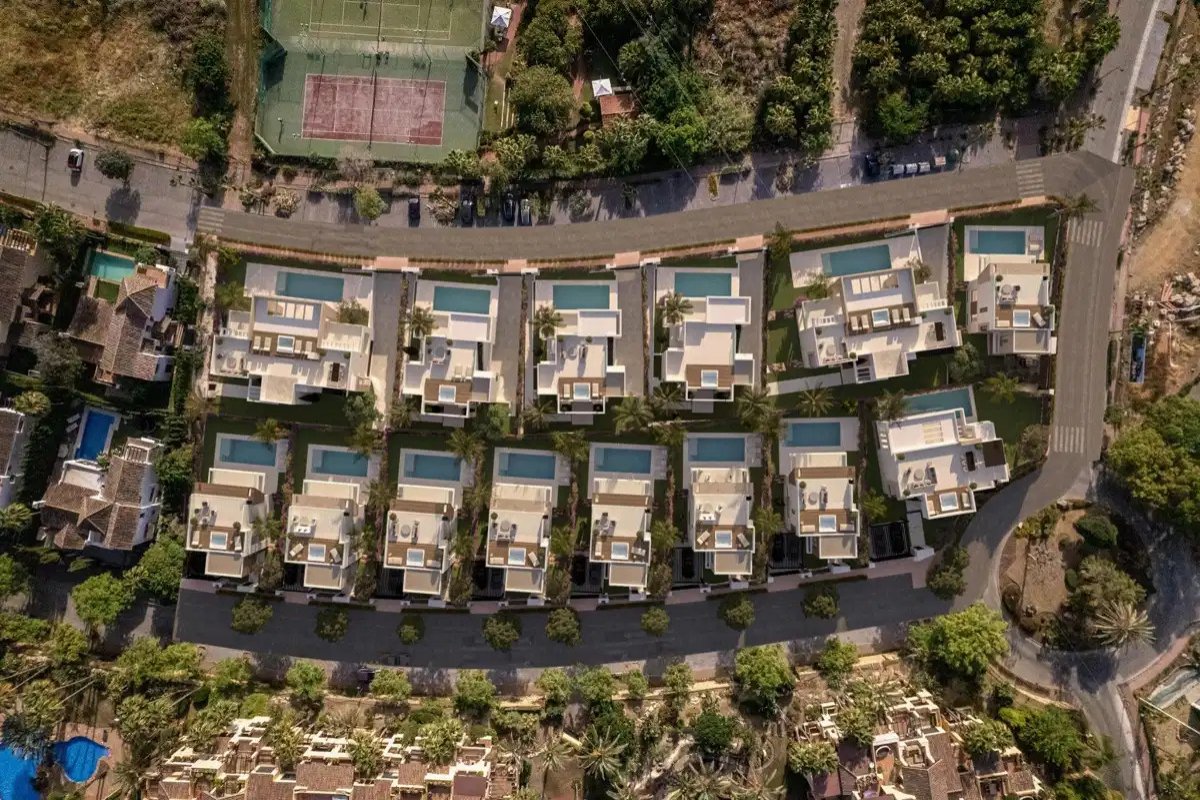 5-Schlafzimmer, 6-Badezimmer exklusive Neubauvillen in Estepona neben El Campanario Golf