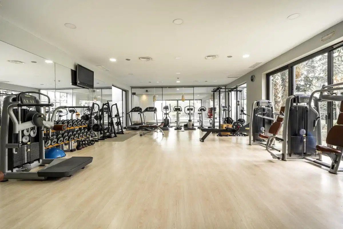 5-Schlafzimmer, 6-Badezimmer exklusive Neubauvillen in Estepona neben El Campanario Golf
