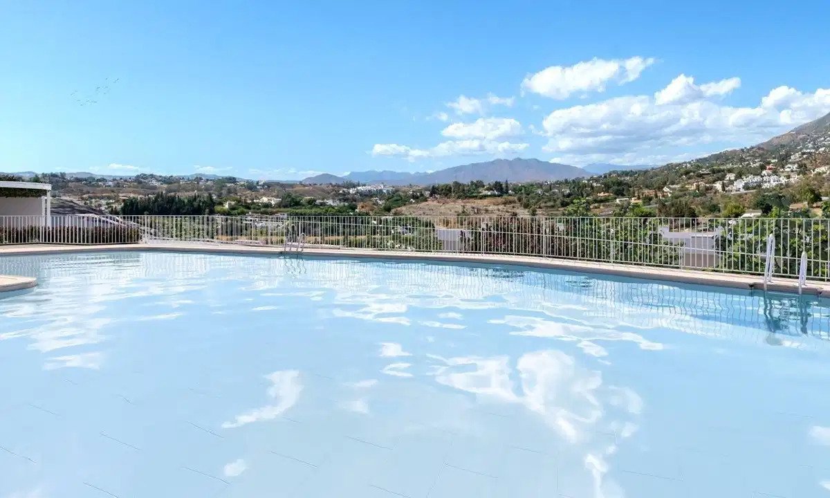2-Zimmer, 2-Bad Penthouse mit Meer- und Bergblick in Fuengirola