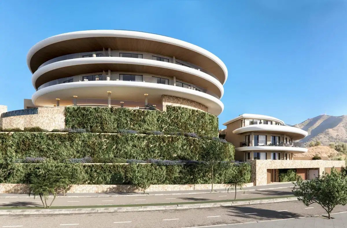 3-Zimmer, 2-Bad-Penthouse mit Panoramablick auf das Meer in Carvajal, Fuengirola