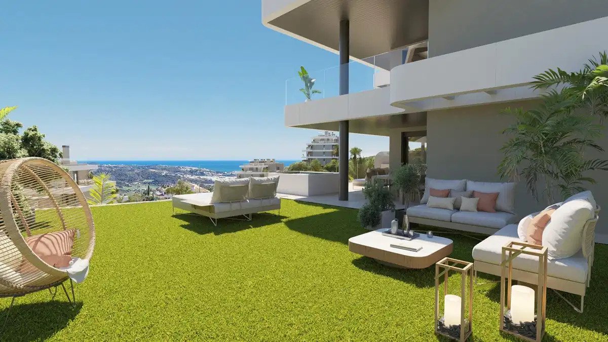 3-Zimmer, 2-Bad Erdgeschosswohnung mit großzügigen Terrassen und Panoramablick in Calanova Golf, Mijas