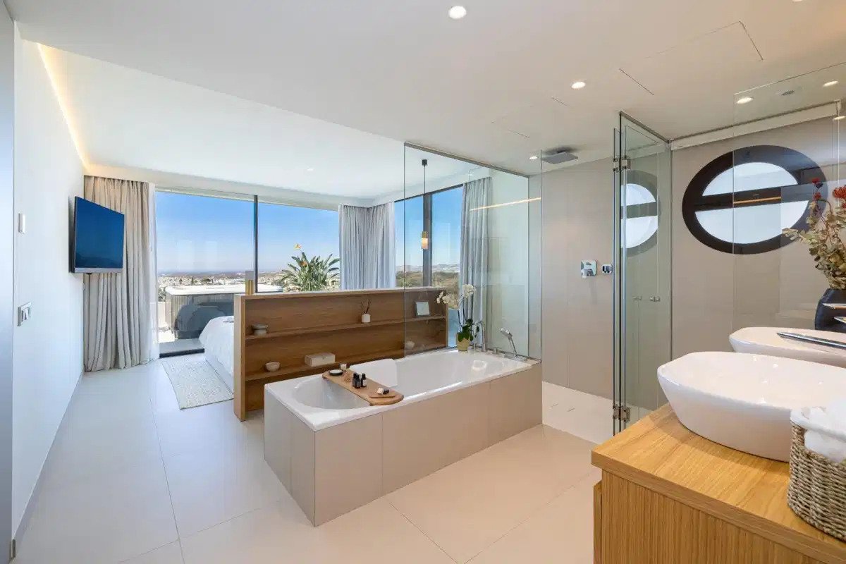 3-Zimmer, 2-Bad-Penthouse mit großzügigen Terrassen und Meerblick in El Higuerón