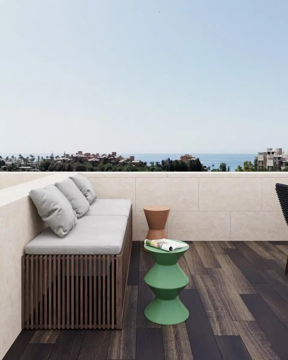 3-Zimmer, 2-Bad-Penthouse mit Panoramablick auf Meer und Berge in Estepona