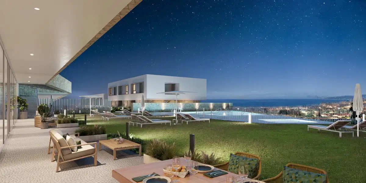 2-Zimmer, 2-Bad Luxus Erdgeschosswohnung mit Meerblick in Estepona – 400 Meter vom Strand entfernt