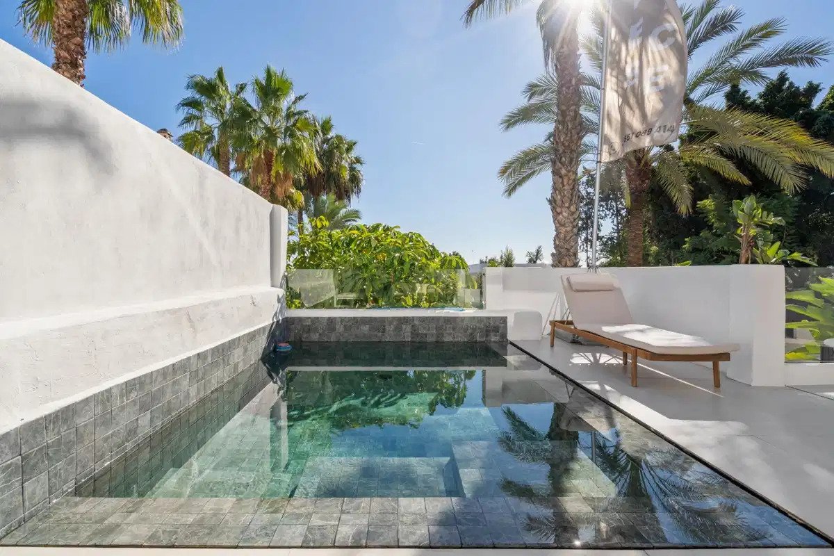 4-Zimmer, 4-Badezimmer Luxus-Duplexhäuser in El Paraiso, Estepona-Marbella Gebiet