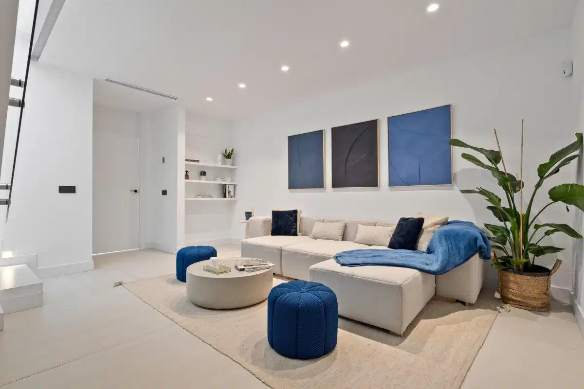 4-Zimmer, 4-Badezimmer Luxus-Duplexhäuser in El Paraiso, Estepona-Marbella Gebiet