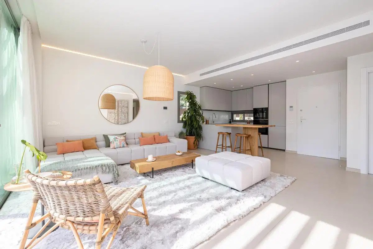3-Zimmer, 2-Bad Wohnung mit Meer- und Bergblick in El Higuerón, Costa del Sol