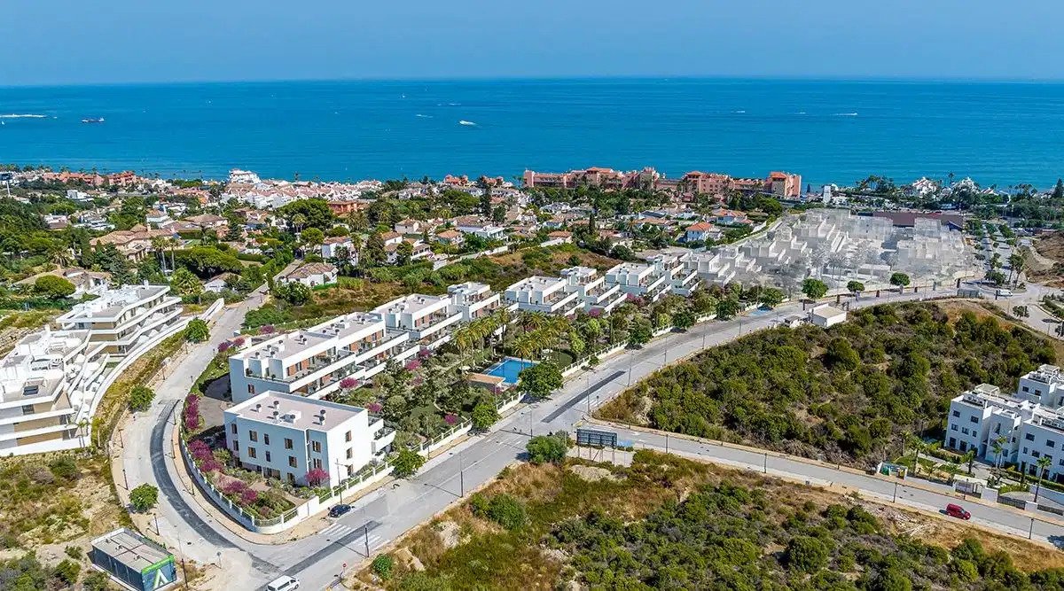 2-Zimmer, 2-Bad Modernes Apartment mit Meerblick in Estepona