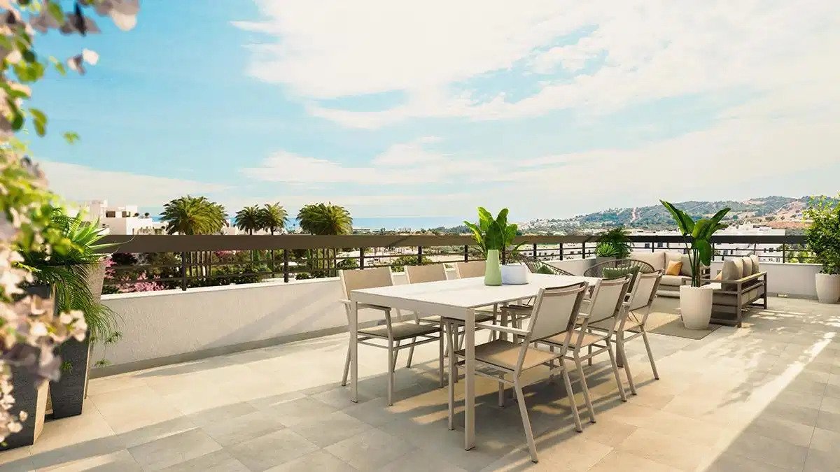 2-Zimmer, 2-Bad-Wohnung mit Meerblick und modernen Annehmlichkeiten in Estepona