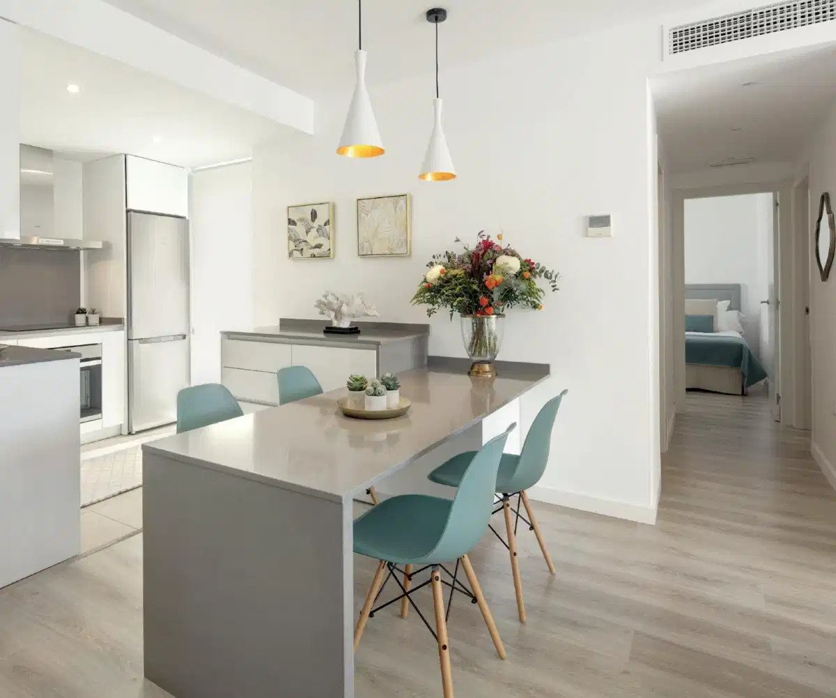 4-Zimmer, 2-Bad Wohnung mit Dachpool und Panoramablick in Nueva Andalucía