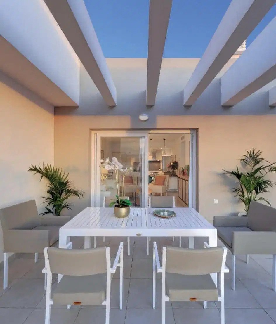 4-Zimmer, 2-Bad Wohnung mit Dachpool und Panoramablick in Nueva Andalucía