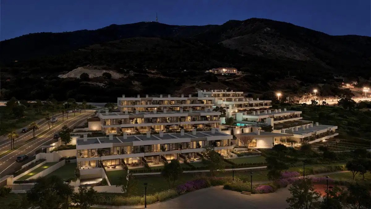 3-Zimmer, 2-Bad Luxus-Reihenhaus mit Meerblick in El Higueron, Fuengirola