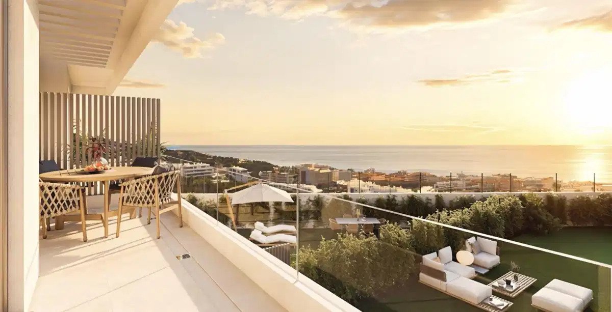 3-Zimmer, 2-Bad Luxus-Reihenhaus mit Meerblick in El Higueron, Fuengirola