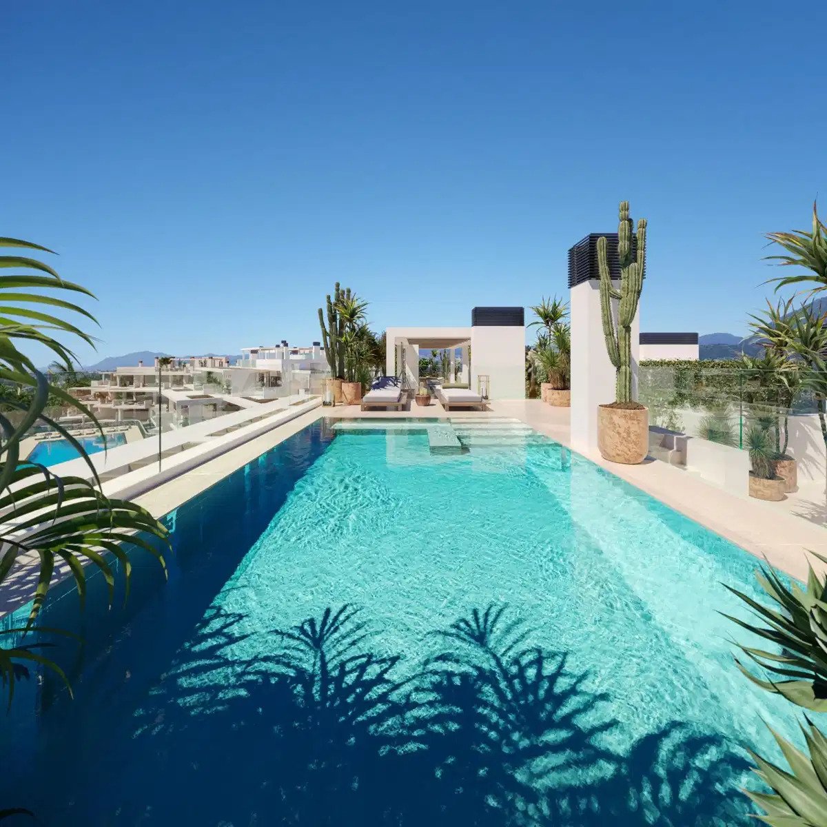 4-Zimmer, 5-Bad-Penthouse mit privatem Pool, Meer- und Bergblick an der Goldenen Meile von Marbella