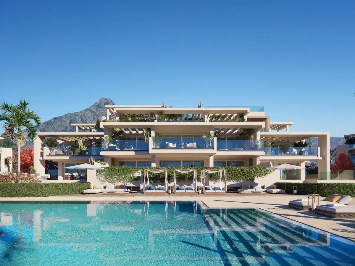 4-Zimmer, 5-Bad-Penthouse mit privatem Pool, Meer- und Bergblick an der Goldenen Meile von Marbella