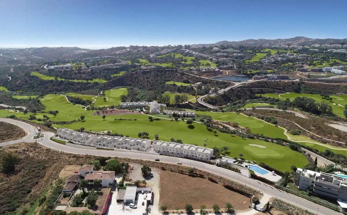 3-Zimmer-Reihenhaus mit 2 Badezimmern und Panoramablick auf den Golfplatz und das Tal im La Cala Golf Resort