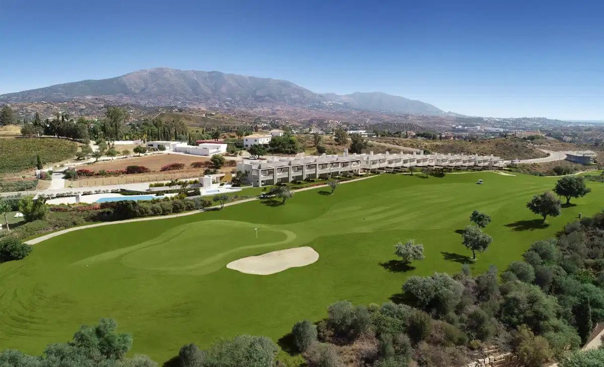 3-Zimmer-Reihenhaus mit 2 Badezimmern und Panoramablick auf den Golfplatz und das Tal im La Cala Golf Resort