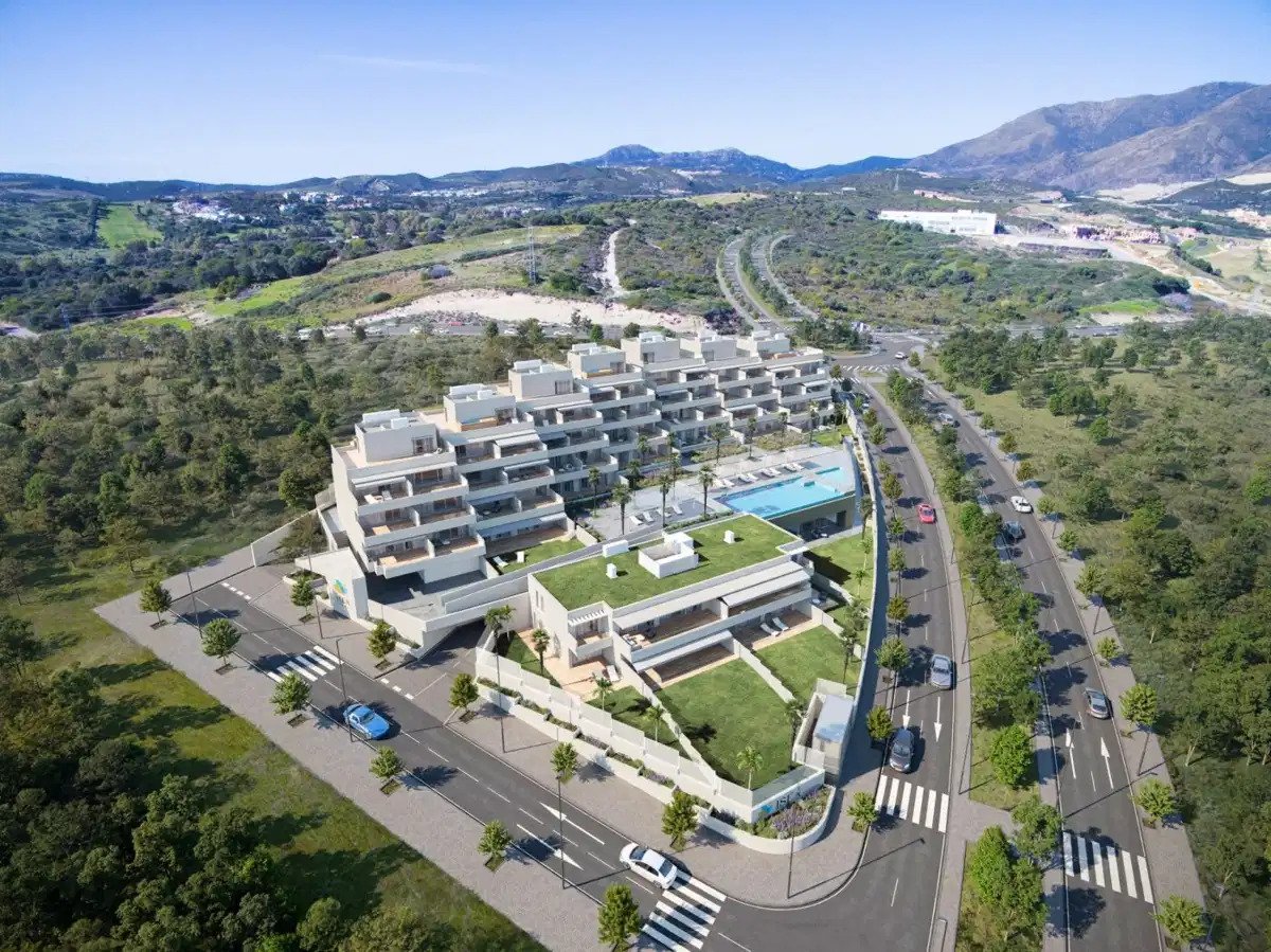2-Zimmer, 2-Bad-Penthouse mit Meerblick und außergewöhnlichen Annehmlichkeiten in Estepona
