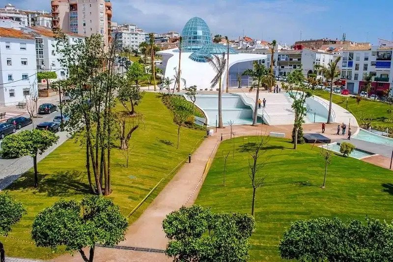 2-Zimmer, 2-Bad-Penthouse mit Meerblick und außergewöhnlichen Annehmlichkeiten in Estepona
