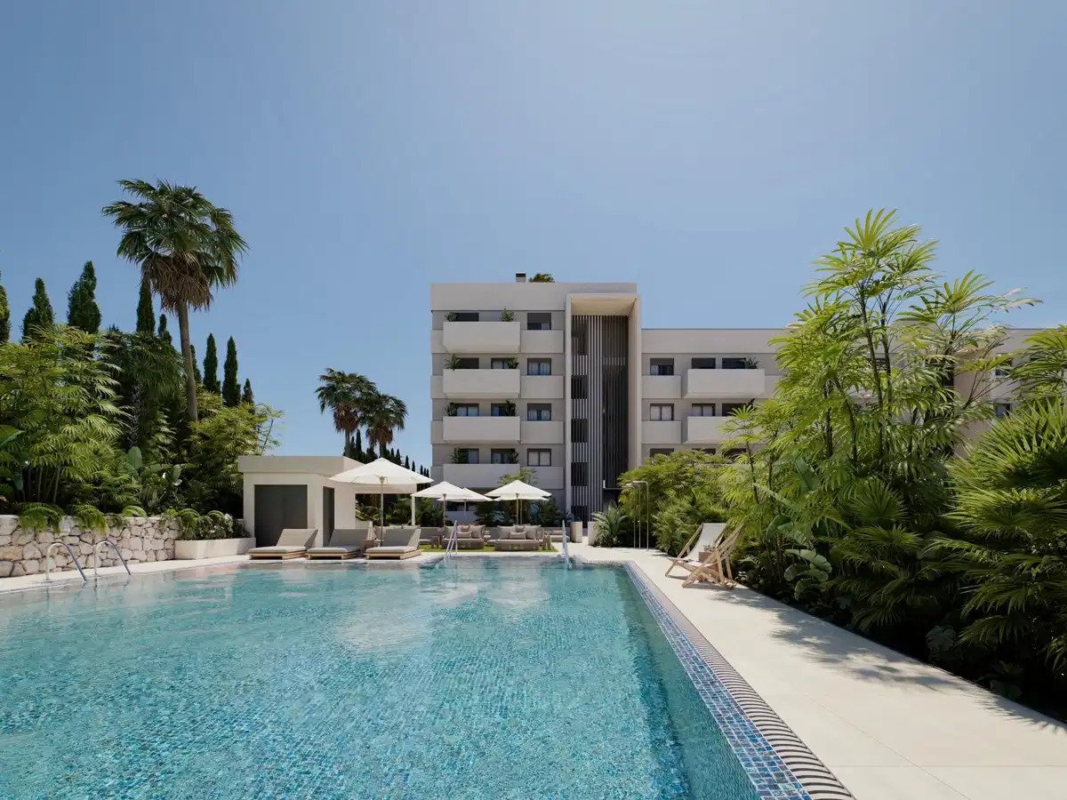 2-Zimmer, 2-Bad Penthouse mit Meerblick und Resort-Annehmlichkeiten in Estepona
