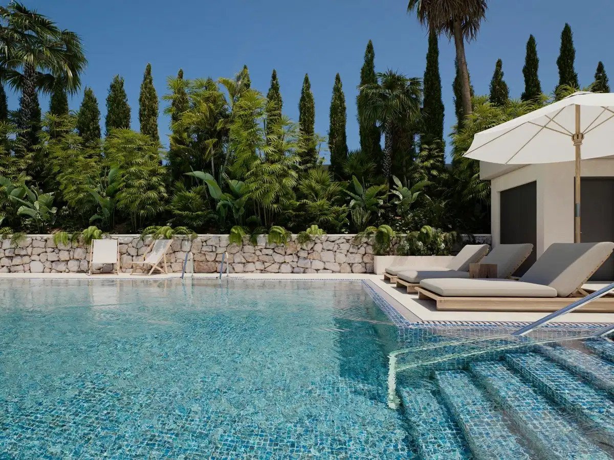 2-Zimmer, 2-Bad Penthouse mit Meerblick und Resort-Annehmlichkeiten in Estepona