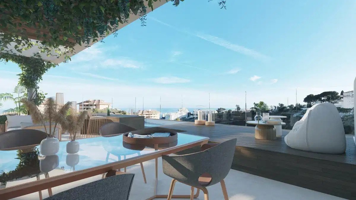 3-Zimmer-Reihenhaus mit 3 Badezimmern und Meerblick in El Higuerón, Costa del Sol