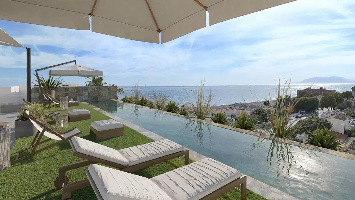 2-Zimmer, 2-Bad-Penthouse 100 Meter vom Meer in Torre de Benagalbón