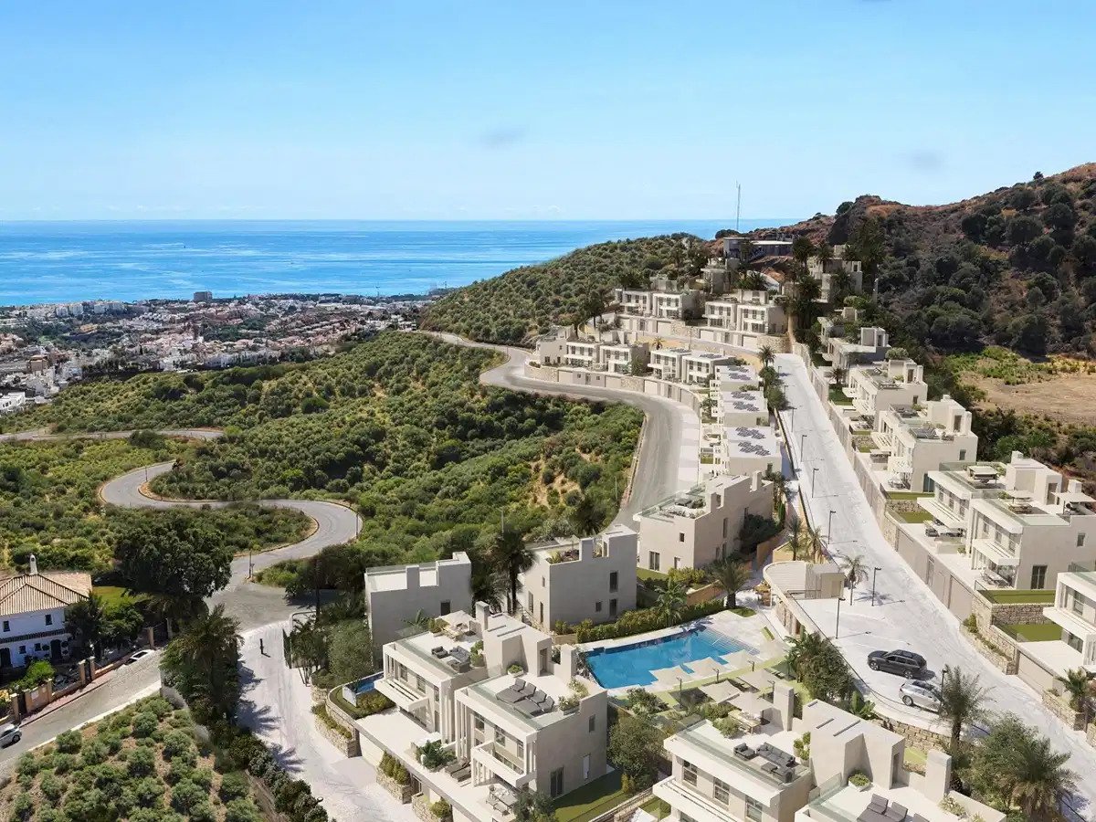 4-Zimmer, 2-Badewannen exklusive Villen in Calanova Golf, Costa del Sol