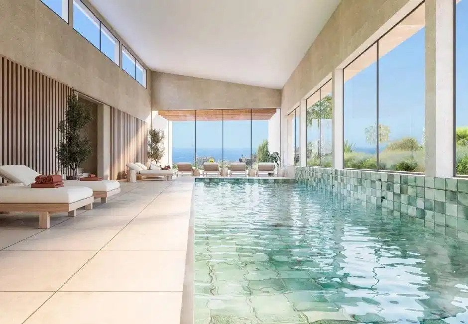 2-Zimmer, 2-Bad Wohnung im Erdgeschoss mit Golf- und Meerblick in Benalmádena