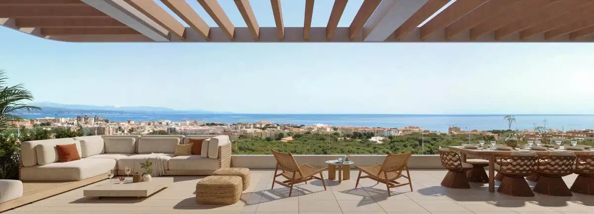 3-Zimmer, 2-Bad Wohnung im Erdgeschoss mit Meerblick in Torremolinos