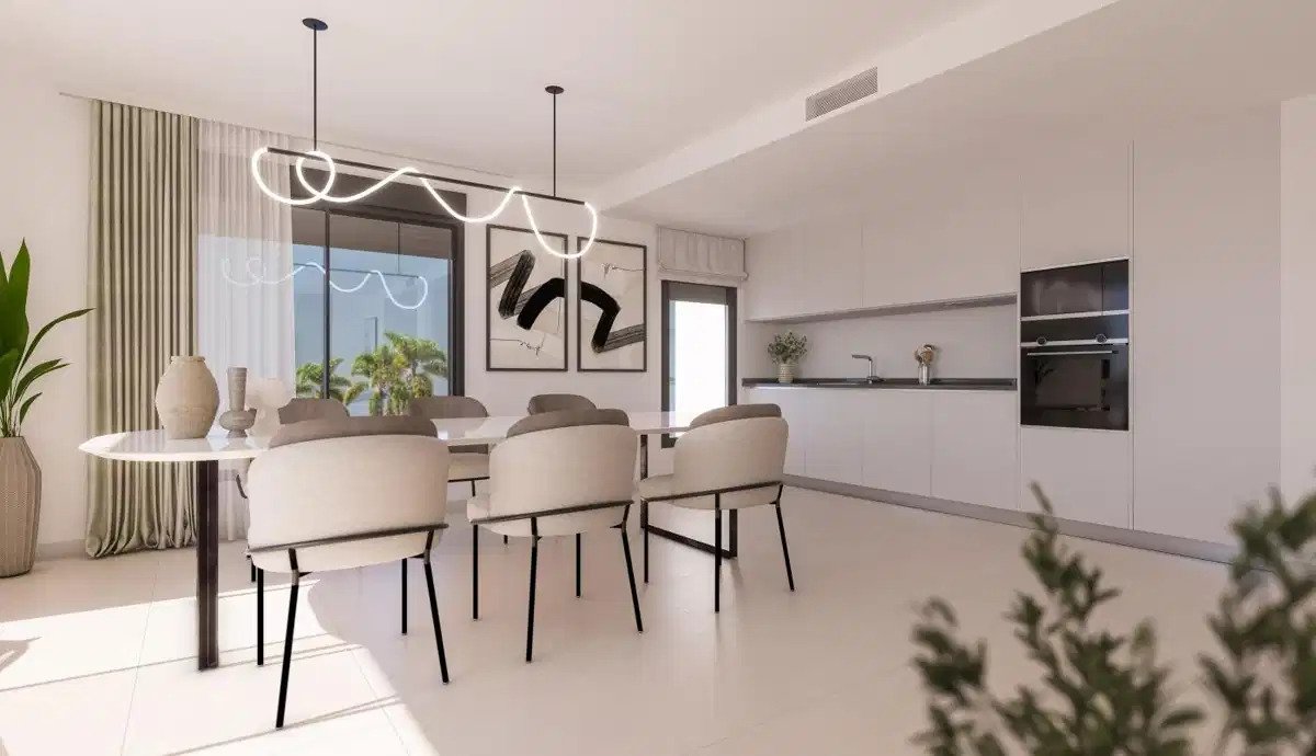 3-Zimmer, 2-Bad Wohnung im Erdgeschoss mit Meerblick in Estepona
