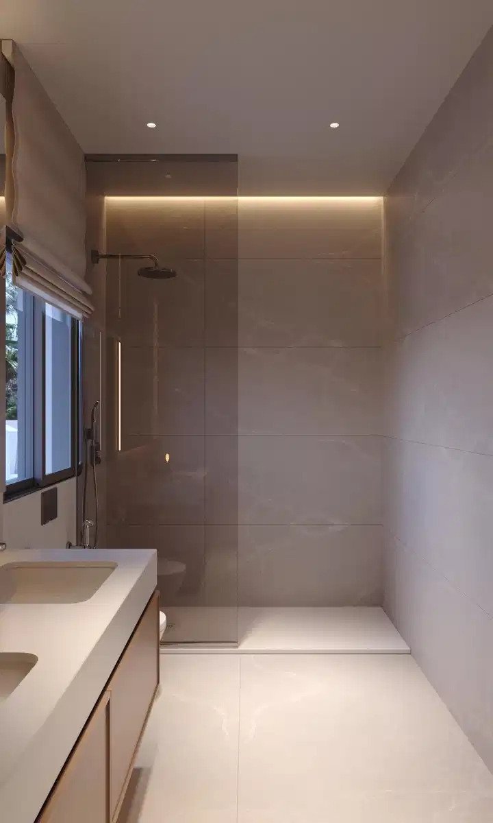 4-Zimmer, 4-Bad-Penthouse mit Panoramablick auf das Meer und luxuriösen Annehmlichkeiten in der Nähe von Estepona