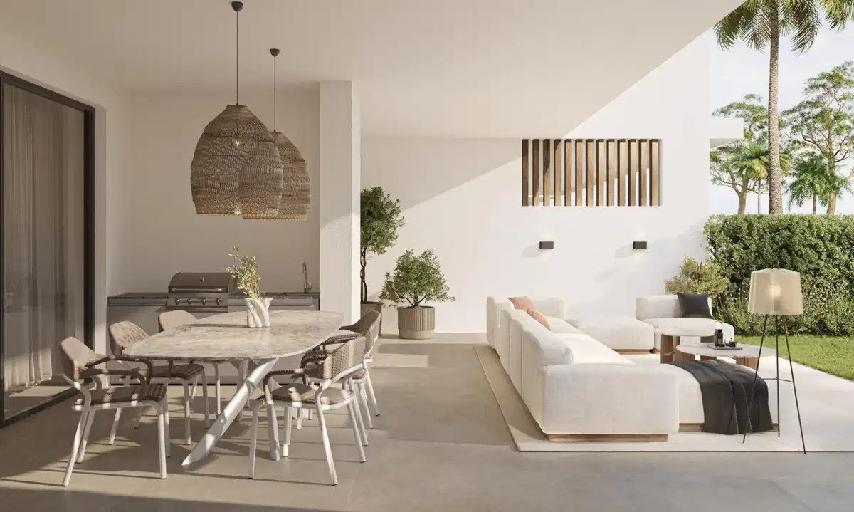 3-Zimmer, 2-Bad Wohnung im Erdgeschoss mit Meerblick und Sicherheit in der Nähe von Estepona
