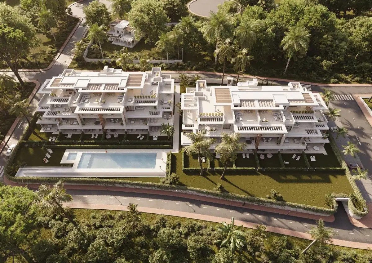 3-Zimmer, 2-Bad Wohnung im Erdgeschoss mit Meerblick und Sicherheit in der Nähe von Estepona