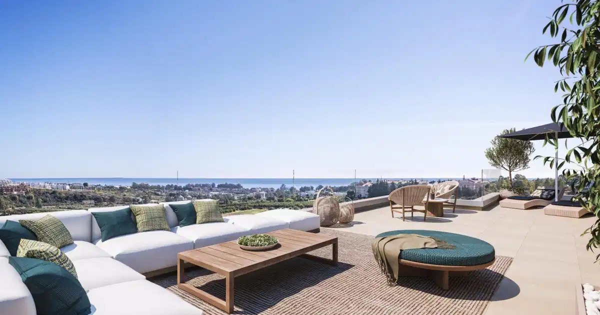 3-Zimmer, 2-Bad Penthouse mit großzügiger Terrasse in Estepona