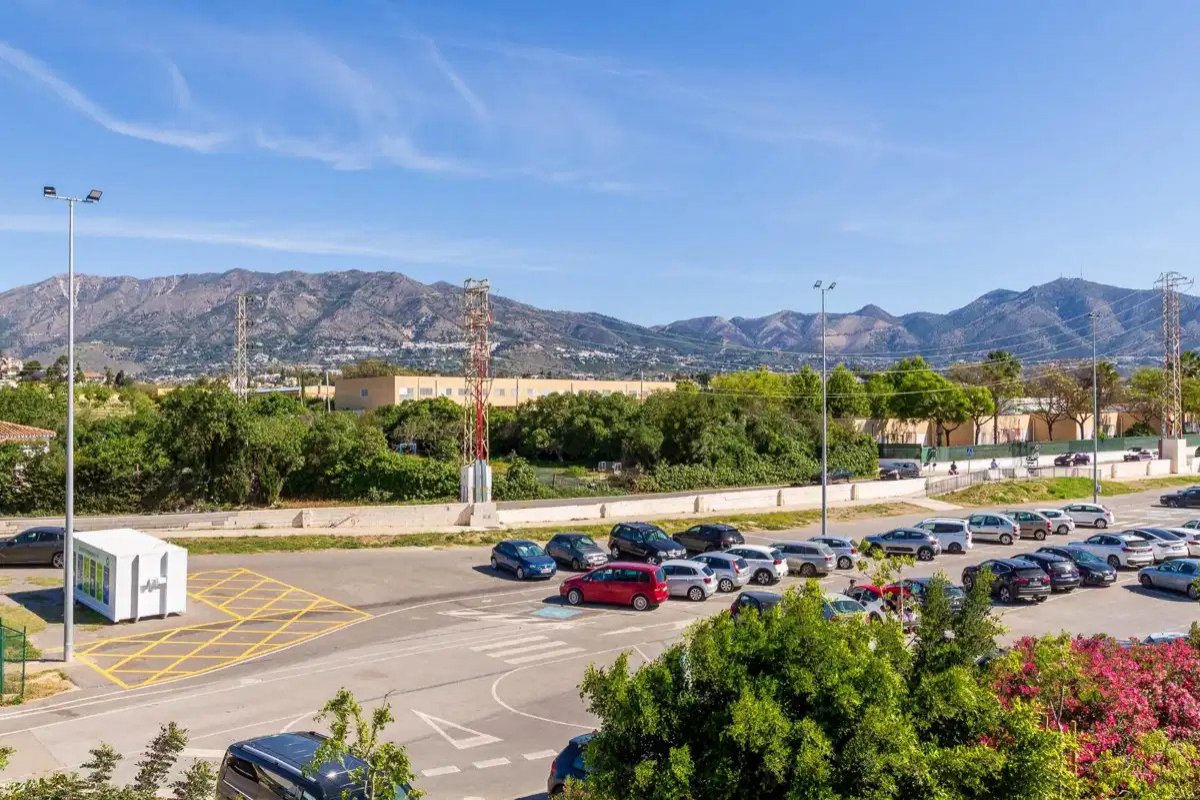3-Zimmer, 2-Bad-Penthouse mit Garage und Abstellraum in Las Lagunas de Mijas