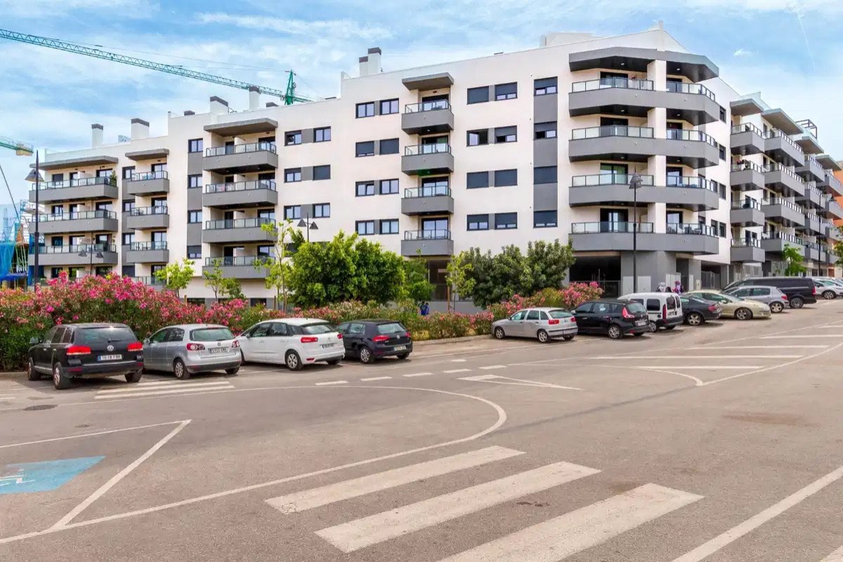 3-Zimmer, 2-Bad-Penthouse mit Garage und Abstellraum in Las Lagunas de Mijas