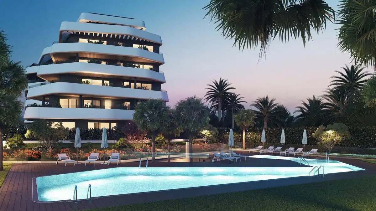 2-Zimmer, 2-Bad Seafront Erdgeschosswohnung in Los Álamos, Torremolinos