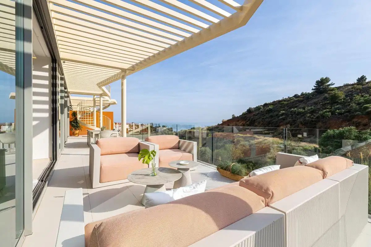 3-Zimmer, 2-Bad-Penthouse mit Panoramablick auf Meer und Berge in El Higuerón
